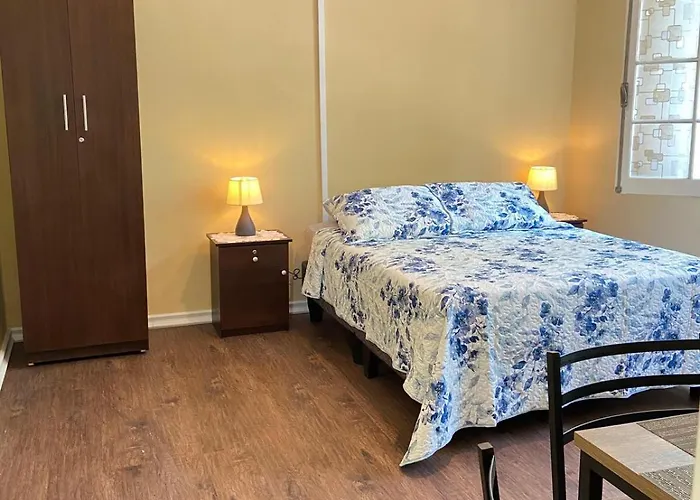 Ariadna Elegant Appartment Downtown